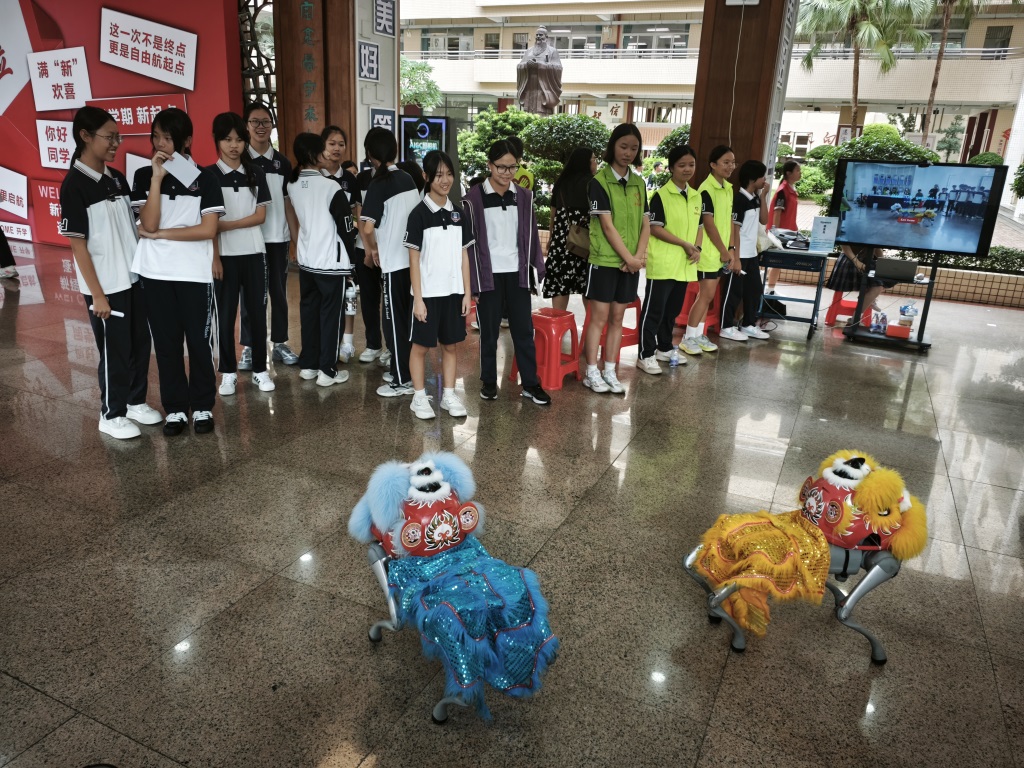 活动体验项目3.jpg 活动体验项目3.jpg